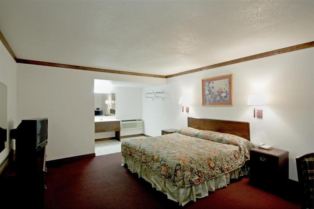 Executive Inn Muldrow Rom bilde